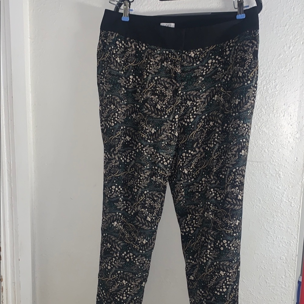 LOFT Black and Cream Patterned Pants